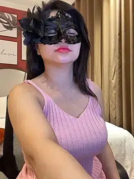 Snapshot of Queen-of-Love chatting on November 30, 2025, 12:09 pm Queen-of-Love online show from November 30, 2025, 12:09 pm