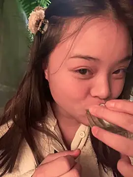 Snapshot of Toffee-00 chatting on January 16, 2026, 10:52 am Toffee-00 online show from January 16, 2026, 10:52 am