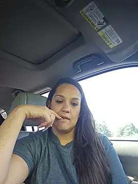 Snapshot of EllaEsEstrella chatting on August 4, 2026, 4:31 pm EllaEsEstrella online show from August 4, 2026, 4:31 pm