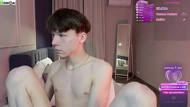 Snapshot of cuMte_boy chatting on February 19, 2026, 1:23 am cuMte boy online show from February 19, 2026, 1:23 am