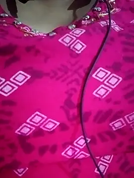 Snapshot of Pariraja_hot chatting on December 3, 2025, 4:05 pm Pariraja hot online show from December 3, 2025, 4:05 pm