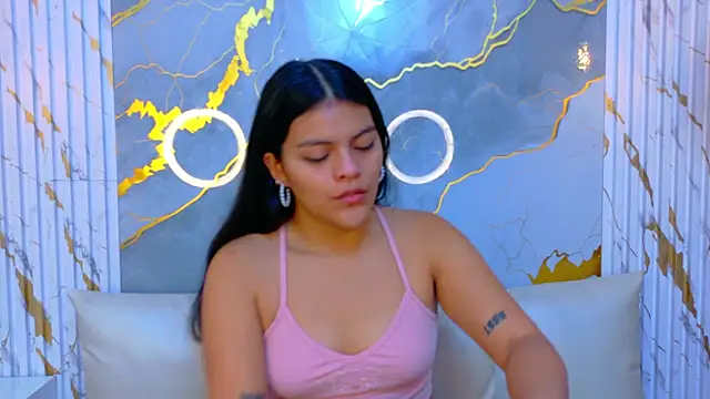 Snapshot of NIKIBUNNY chatting on January 7, 2026, 12:07 pm NIKIBUNNY online show from January 7, 2026, 12:07 pm