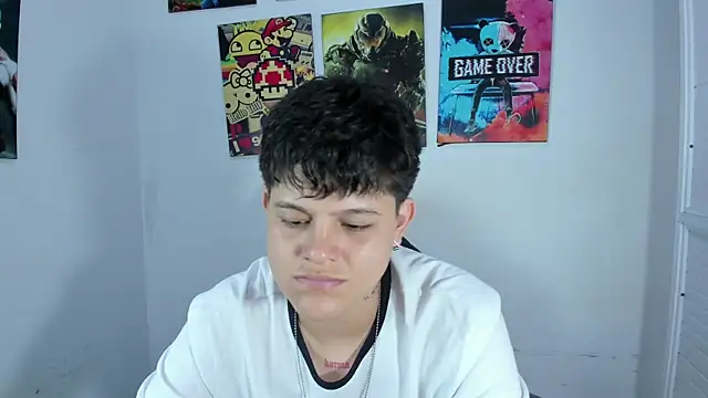  ian sweet online show from December 16, 2025, 7:19 pm