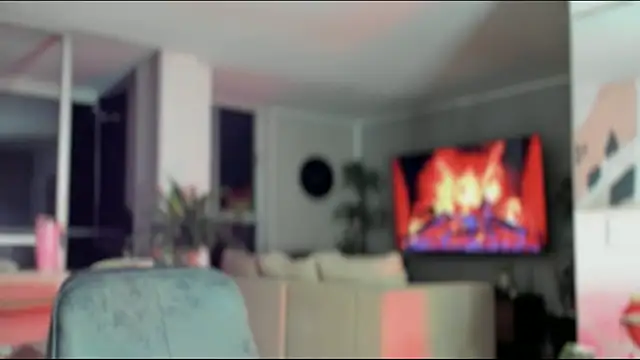 Snapshot of Valenthino_Salvatore chatting on February 18, 2026, 11:44 pm Valenthino Salvatore online show from February 18, 2026, 11:44 pm