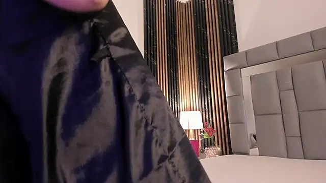 amaia santini online show from March 6, 2026, 7:10 pm