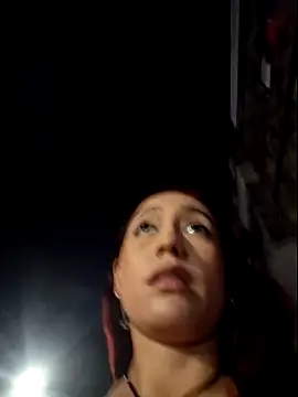 Snapshot of Eveeelyn25 chatting on February 7, 2026, 12:58 am Eveeelyn25 online show from February 7, 2026, 12:58 am