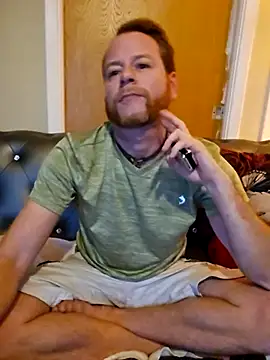 Snapshot of PinellasPlay chatting on December 17, 2025, 11:00 pm PinellasPlay online show from December 17, 2025, 11:00 pm