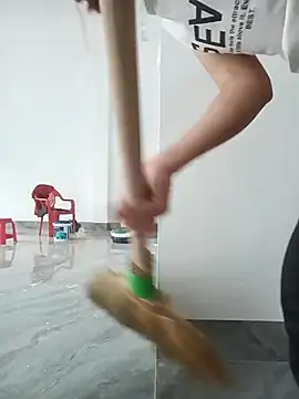 nangmo online show from March 31, 2026, 1:51 am