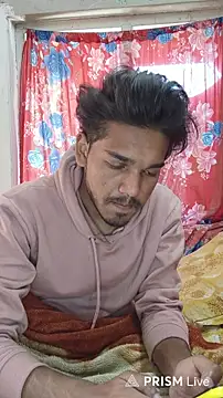 Snapshot of luckyutube chatting on February 15, 2026, 6:43 am luckyutube online show from February 15, 2026, 6:43 am