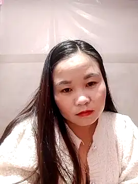 Snapshot of One-two22 chatting on December 5, 2025, 12:25 pm One-two22 online show from December 5, 2025, 12:25 pm