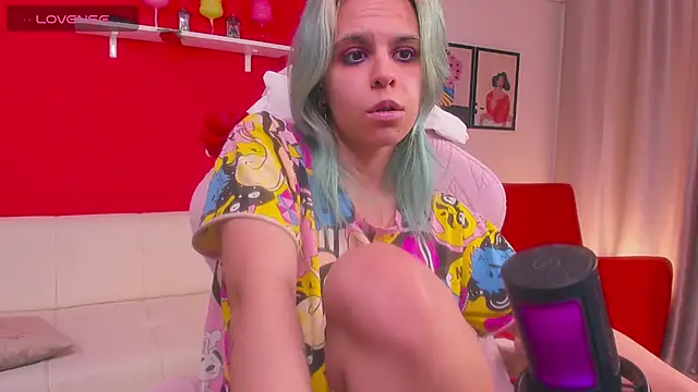 LiraBelle online show from March 3, 2026, 3:18 pm