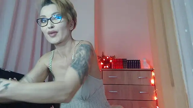 JADAPink    online show from April 8, 2026, 8:09 pm