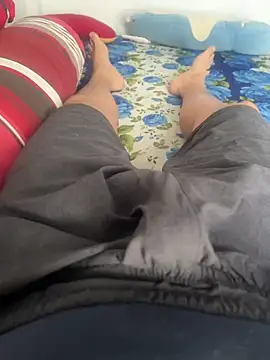 Snapshot of dreamybboy chatting on February 10, 2026, 6:06 am dreamybboy online show from February 10, 2026, 6:06 am