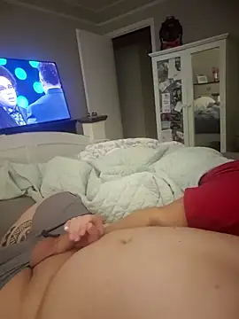 Snapshot of mr_girthyandsweetcheeks chatting on February 7, 2026, 9:24 am mr girthyandsweetcheeks online show from February 7, 2026, 9:24 am