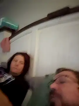 Snapshot of mr_girthyandsweetcheeks chatting on February 13, 2026, 6:31 am mr girthyandsweetcheeks online show from February 13, 2026, 6:31 am