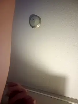 Snapshot of mr_girthyandsweetcheeks chatting on February 21, 2026, 6:25 am mr girthyandsweetcheeks online show from February 21, 2026, 6:25 am