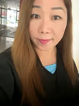 Snapshot of Xiaomili8 chatting on January 19, 2026, 4:38 am Xiaomili8 online show from January 19, 2026, 4:38 am