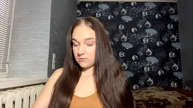 YahairaDuracher online show from December 5, 2025, 6:44 am