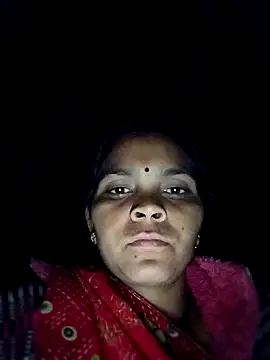 Sandiajihot62 online show from November 24, 2025, 1:44 pm