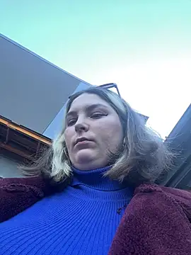 Snapshot of KateBurlesk chatting on February 20, 2026, 9:10 am KateBurlesk online show from February 20, 2026, 9:10 am