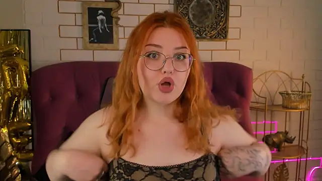 Snapshot of StaceyJensen chatting on March 7, 2026, 1:30 pm StaceyJensen online show from March 7, 2026, 1:30 pm