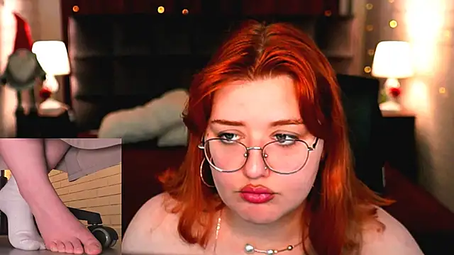 Snapshot of StaceyJensen chatting on May 12, 2026, 2:14 pm StaceyJensen online show from May 12, 2026, 2:14 pm