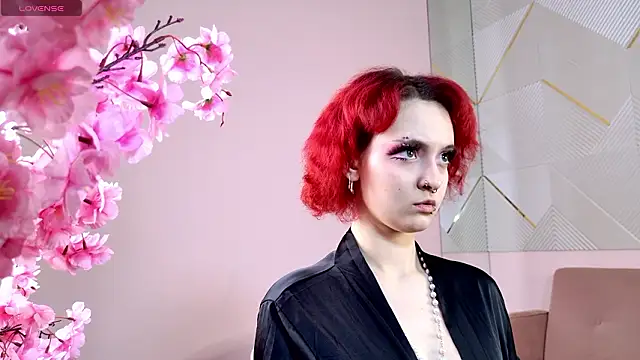 Snapshot of milanastars chatting on March 3, 2026, 2:01 pm milanastars online show from March 3, 2026, 2:01 pm