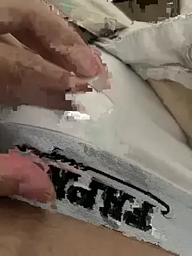 Snapshot of boyyyy2k1 chatting on November 24, 2025, 5:40 am boyyyy2k1 online show from November 24, 2025, 5:40 am