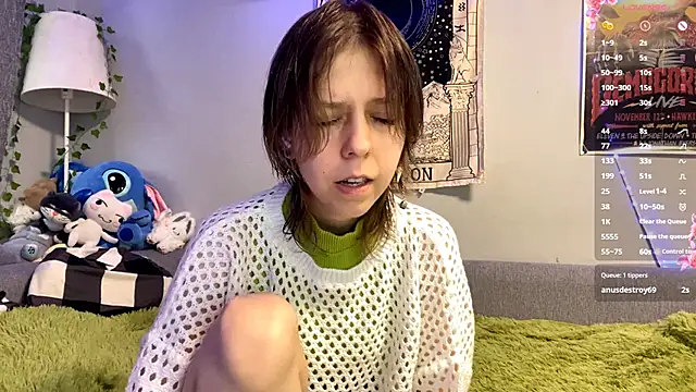 FairyLuna online show from December 17, 2025, 9:15 am