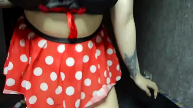 Snapshot of LadyMelaniee chatting on December 3, 2025, 1:31 pm LadyMelaniee online show from December 3, 2025, 1:31 pm