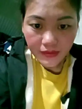 lynae-0 online show from November 26, 2025, 5:58 pm