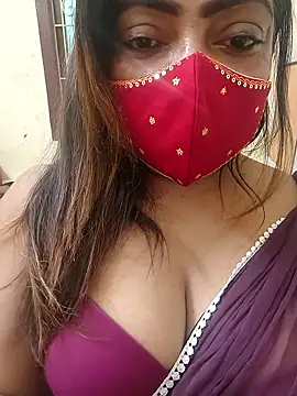 Snapshot of Kanikha99 chatting on February 28, 2026, 9:43 am Kanikha99 online show from February 28, 2026, 9:43 am