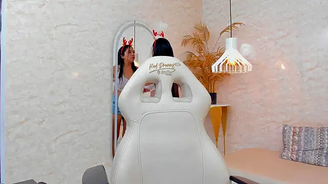 Mai Bigboobs online show from December 1, 2025, 11:48 am