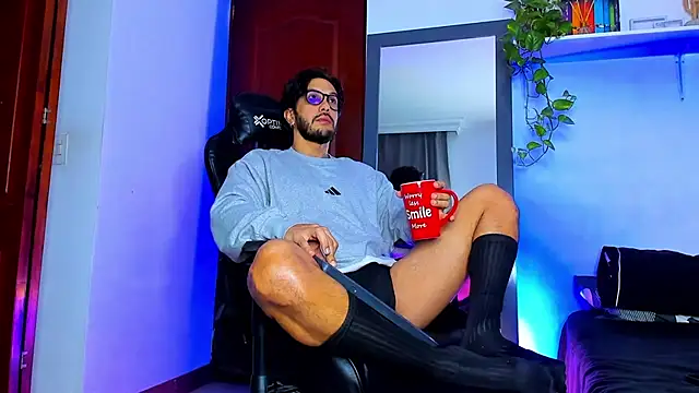 Snapshot of JotaCeliz chatting on March 9, 2026, 10:41 am JotaCeliz online show from March 9, 2026, 10:41 am