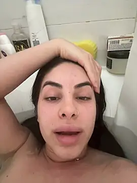 Snapshot of Magui21 chatting on March 15, 2026, 7:20 pm Magui21 online show from March 15, 2026, 7:20 pm