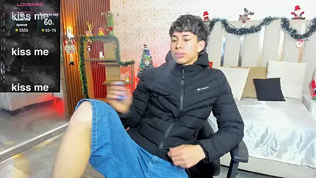 Snapshot of kaelwolf_tay chatting on January 9, 2026, 7:26 pm kaelwolf tay online show from January 9, 2026, 7:26 pm