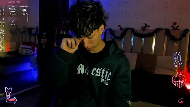 Snapshot of kaelwolf_tay chatting on January 18, 2026, 11:36 am kaelwolf tay online show from January 18, 2026, 11:36 am