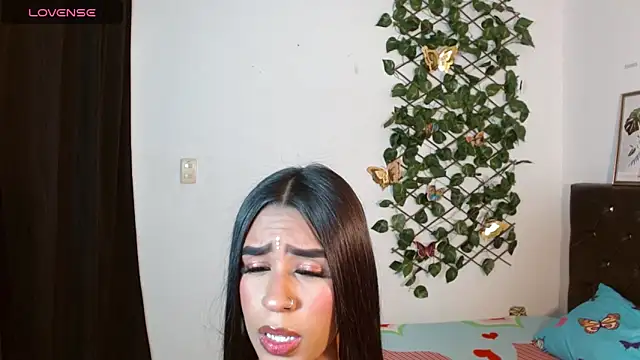 Snapshot of Ameliejoness_ chatting on December 3, 2025, 8:18 pm Ameliejoness online show from December 3, 2025, 8:18 pm