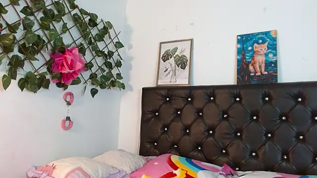 Snapshot of Ameliejoness_ chatting on March 4, 2026, 8:59 pm Ameliejoness online show from March 4, 2026, 8:59 pm