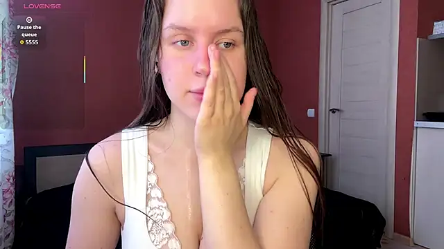 SanoraVillnave online show from February 25, 2026, 7:07 am