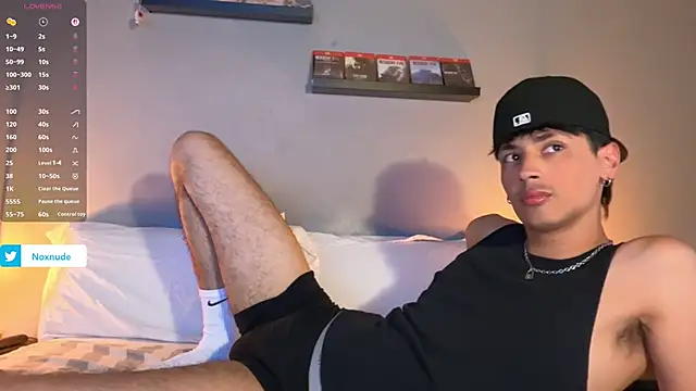 Snapshot of noxnude chatting on June 11, 2026, 10:30 pm noxnude online show from June 11, 2026, 10:30 pm