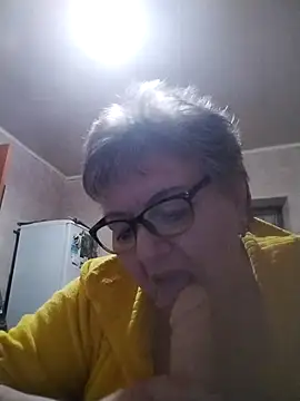 MillanaOcean online show from November 30, 2025, 9:19 pm