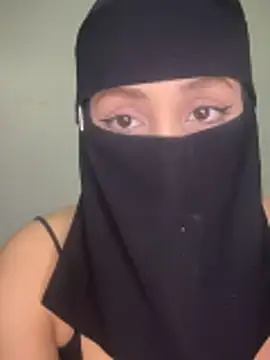 Snapshot of arabayla chatting on December 5, 2025, 2:25 pm arabayla online show from December 5, 2025, 2:25 pm