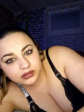 Snapshot of SquirtPassion1995 chatting on January 8, 2026, 11:51 pm SquirtPassion1995 online show from January 8, 2026, 11:51 pm