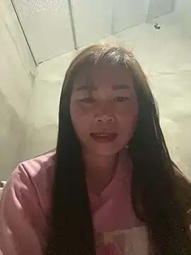 meganmeo online show from March 1, 2026, 3:25 pm