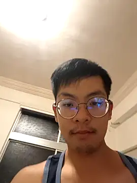 Snapshot of MIKE0706HAPPY chatting on March 13, 2026, 1:29 pm MIKE0706HAPPY online show from March 13, 2026, 1:29 pm