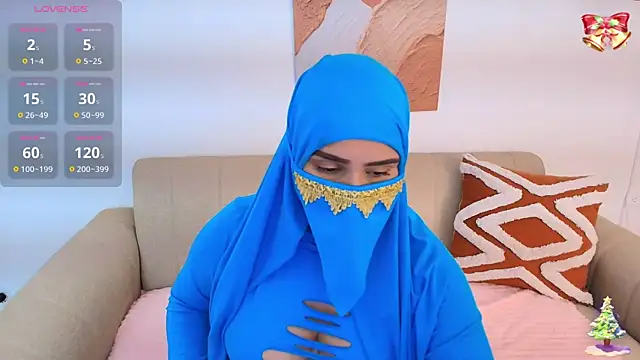 Snapshot of Mayraa_arabelle chatting on December 3, 2025, 3:54 pm Mayraa arabelle online show from December 3, 2025, 3:54 pm