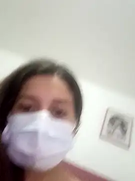 Snapshot of dulcecielo_ chatting on January 6, 2026, 10:12 pm dulcecielo online show from January 6, 2026, 10:12 pm