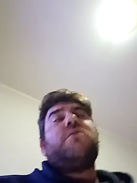 ziopaglia online show from November 28, 2025, 6:10 pm