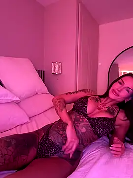 NikkiFoxx 13 online show from December 19, 2025, 9:38 am